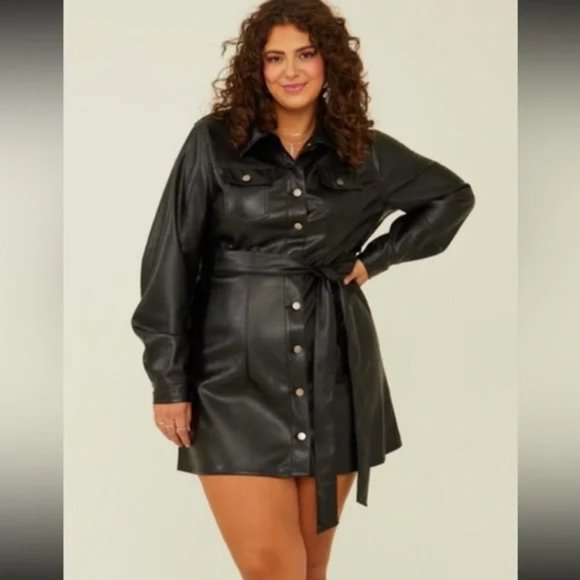 Arula NWT Soft Vegan Leather Dress Coat with Belt size 1X - Picture 1 of 16